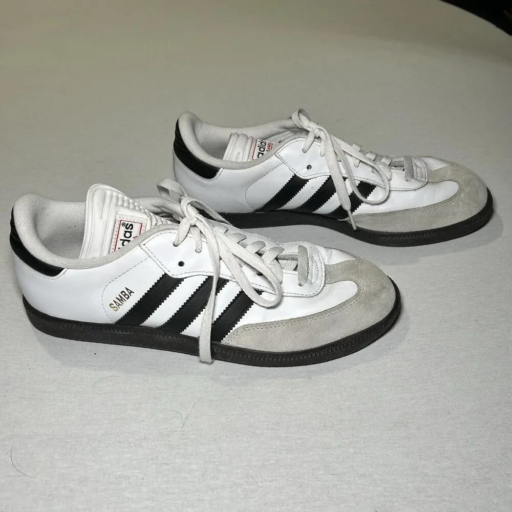 Adidas Samba athletic shoe Size 9.5 with white leather upper, black and grey